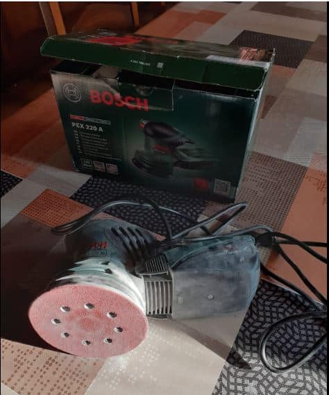 AVIS SUR LA PONCEUSE EXCENTRIQUE BOSCH – PEX 220 A